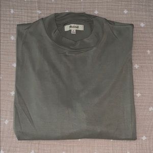 Madewell top (does not include other items)
